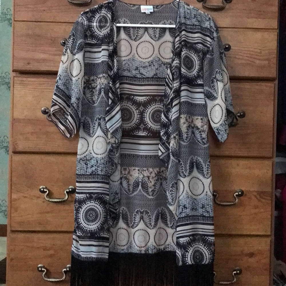 LuLaRoe Monroe Kimono
